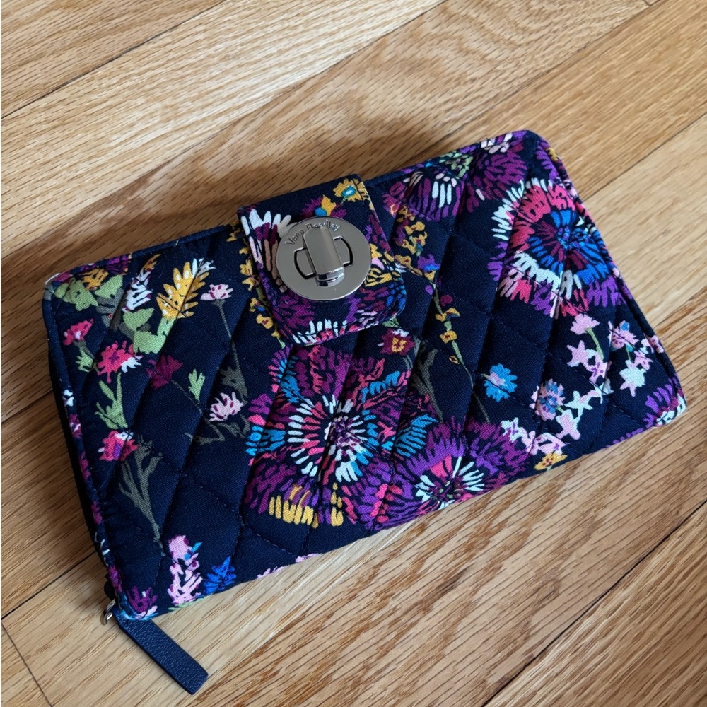 VB Turnlock Wallet in Midnight Wildflowers